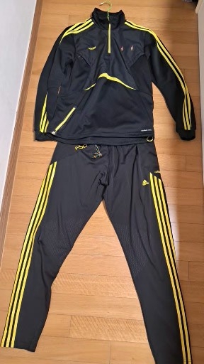 아디다스 블랙/옐로우 트레이닝복 세트 100