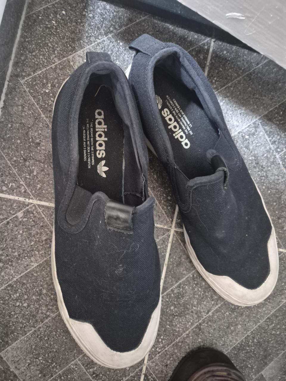 아디다스 블랙 슬립온 270mm