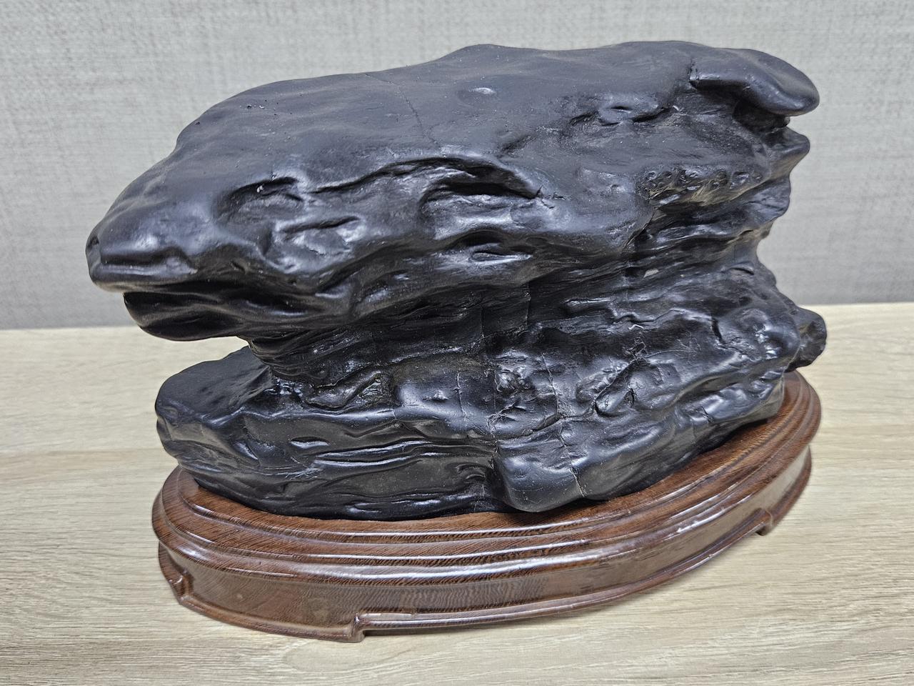 수석 돌 라이빈 흑진주 변화석 수집