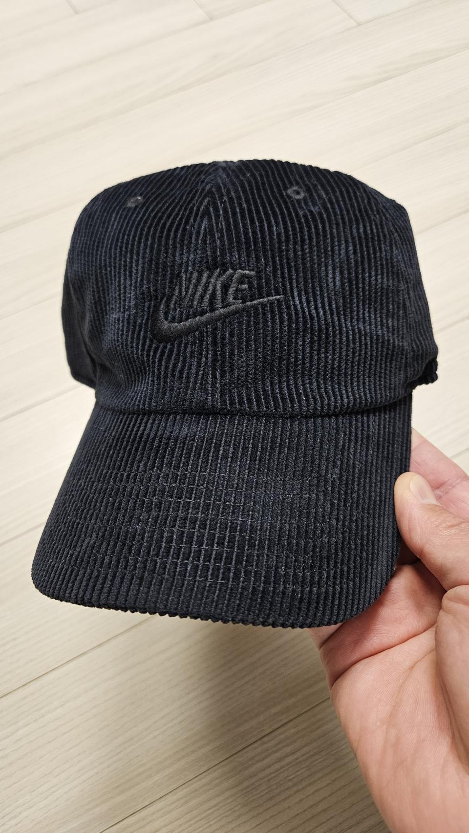 나이키 코듀로이 볼캡