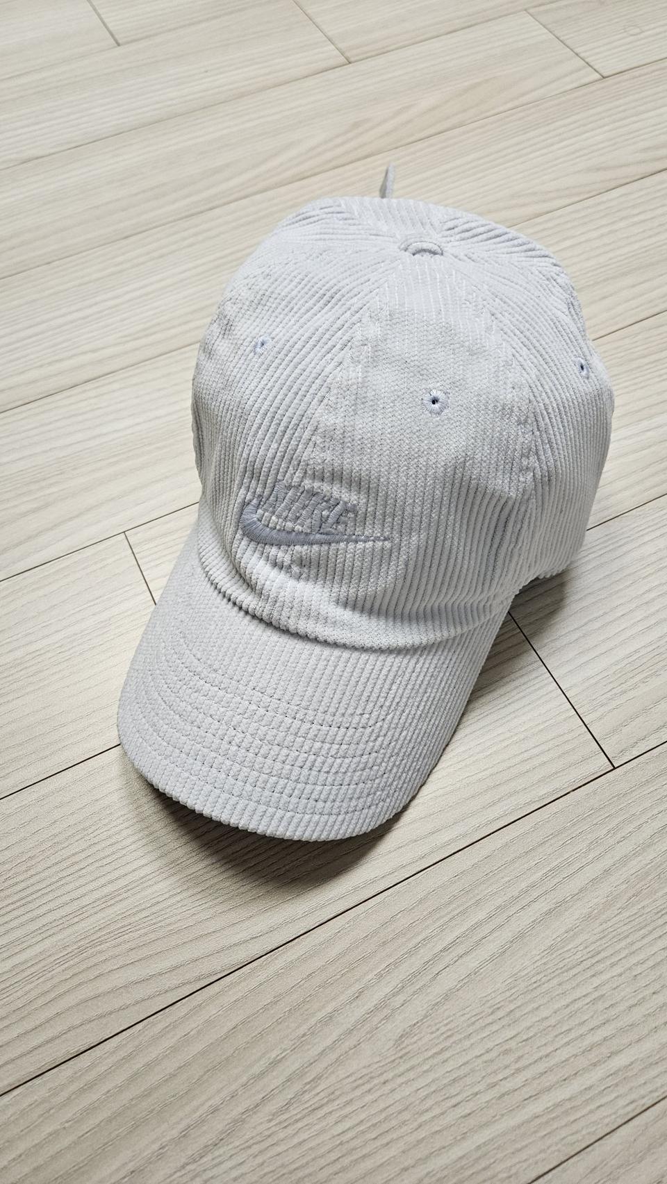 나이키 코듀로이 볼캡