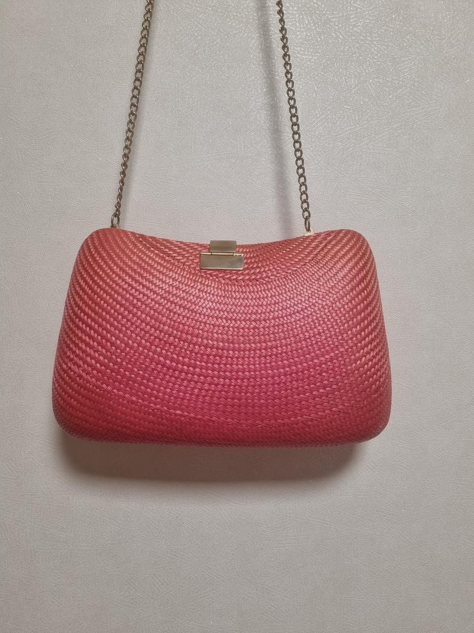 라탄 체인 숄더백 핑크