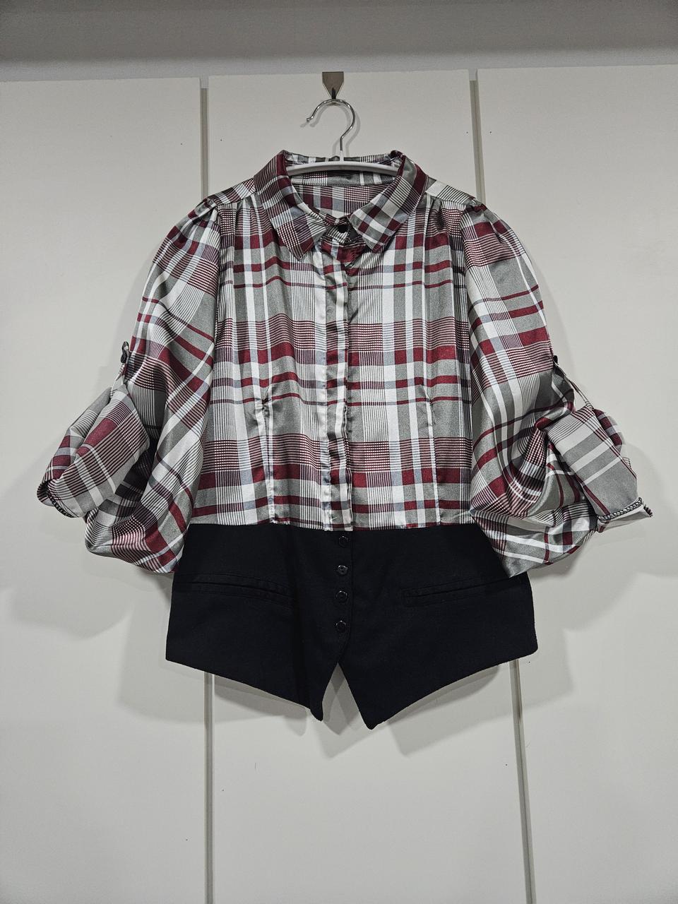 체크 패턴 가오리 핏 블라우스