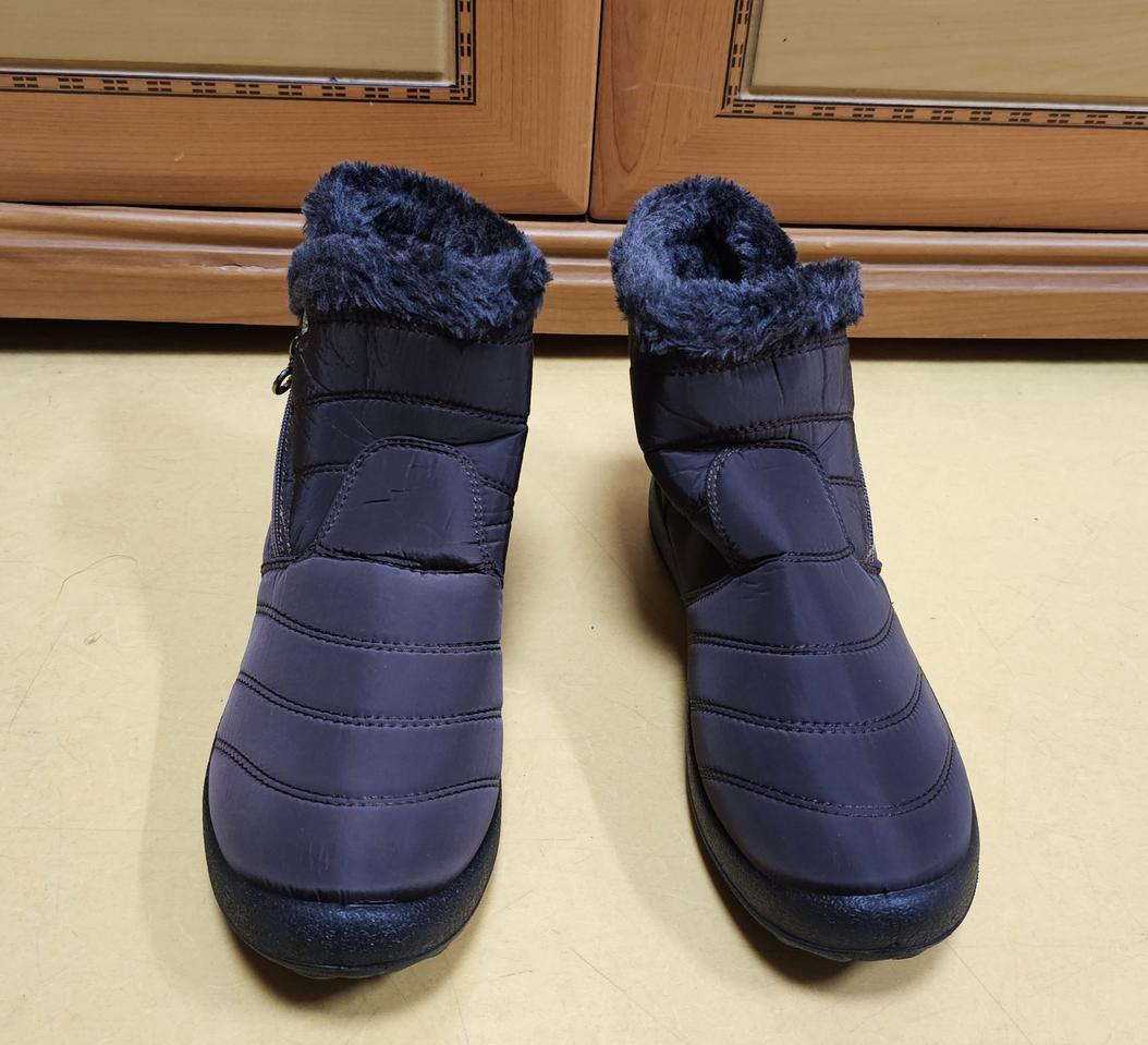 방한화 새제품 사이즈 280