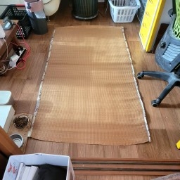 가늘고 얇은 대나무 돗자리