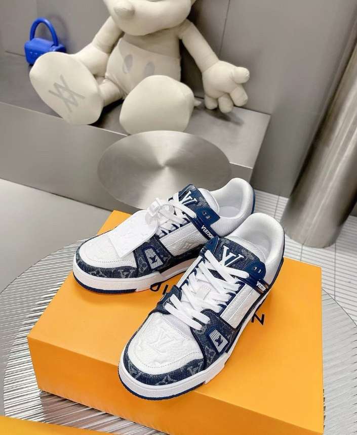 루이비통 LV 트레이너 스니커즈 모노그램 데님 블루
