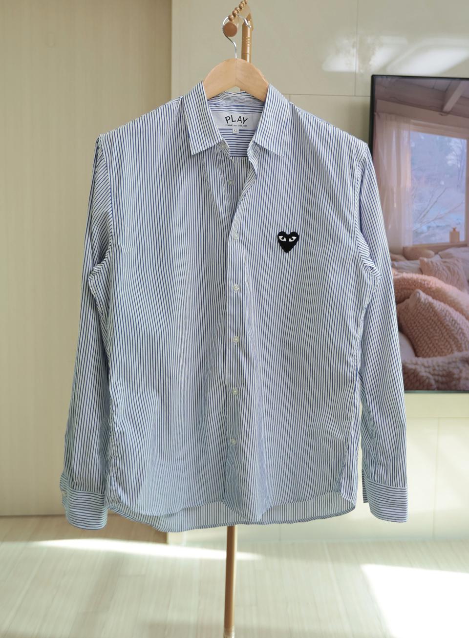 꼼데 플레이 스트라이프