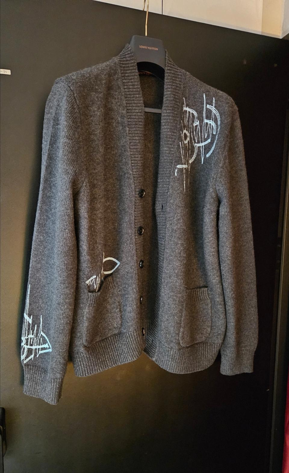 루이비통 프리퀀시 가디건
