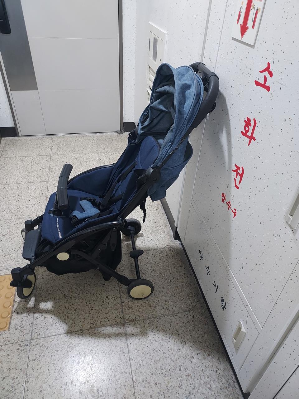 타보 기내반입유모차 25000원