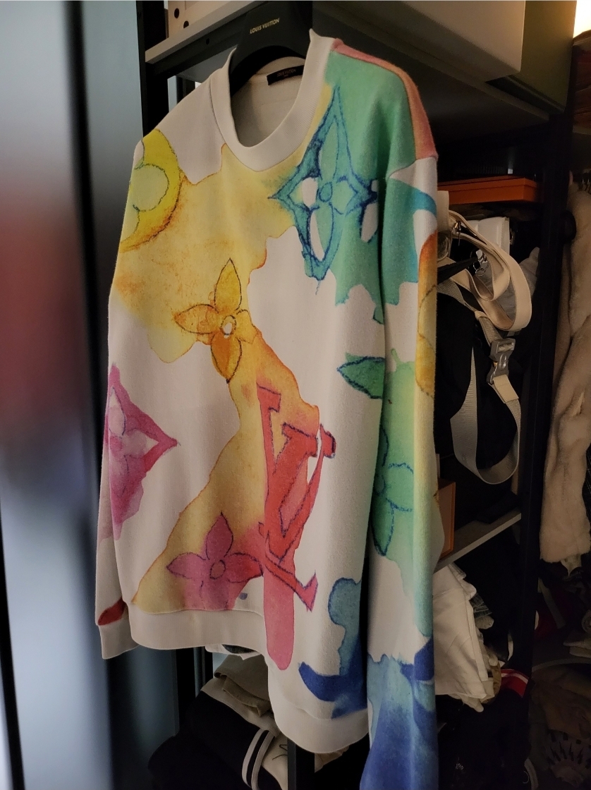 루이비통 워터컬러 모노그램 맨투맨