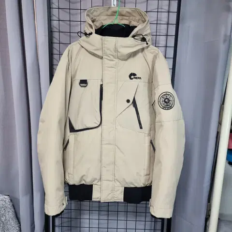 NEPA 네파 패딩 알레스카 보머 덕다운 점퍼 숏패딩 자켓 100