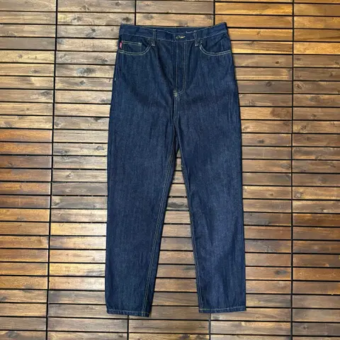 [32] Mats 테이퍼드 진청 데님