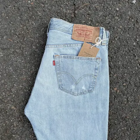 [34] 리바이스 501 스트레이트 레그 연청 데님
