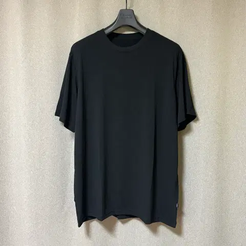 안다르 클라우피 맨즈 에센셜 숏슬리브