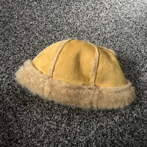 양털 무스탕 비니