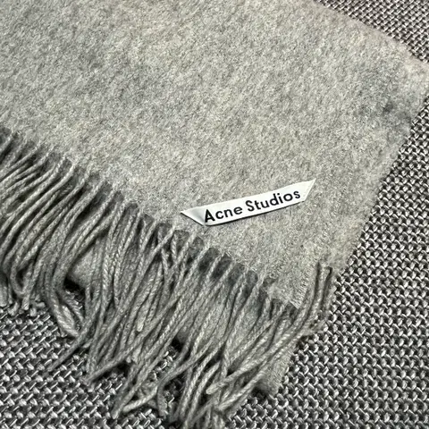 아크네 스튜디오 울 머플러 그레이