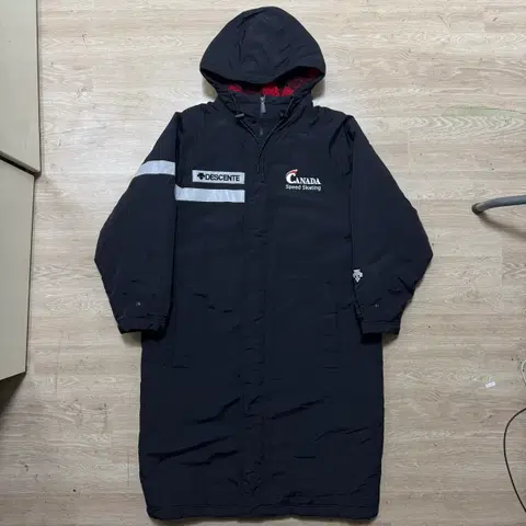 데상트 캐나다 스피드스케이팅 국가대표 야상 패딩