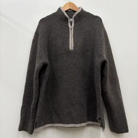 웬즈데이오아시스 브러쉬드 하프 집업 니트