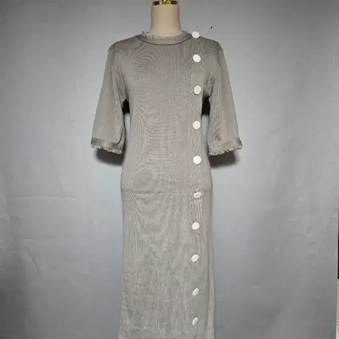 버튼 태슬 롱원피스