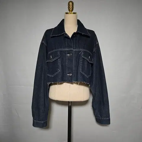 반할라 크롭 데님자켓