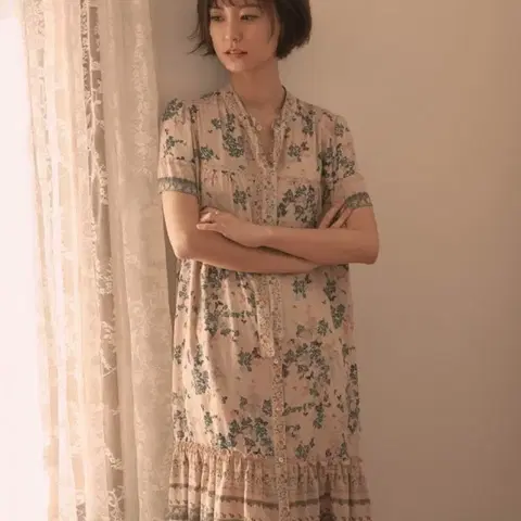 써스데이아일랜드 정유미 보더믹스 패턴 플라워 프릴 원피스 히피 보헤미안