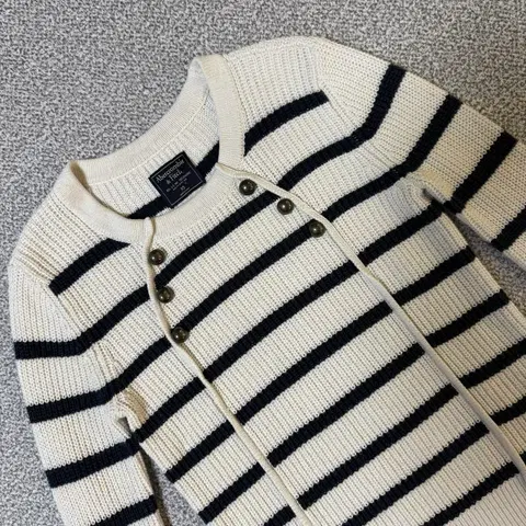 아베크롬비 스트라이프 니트 여성용