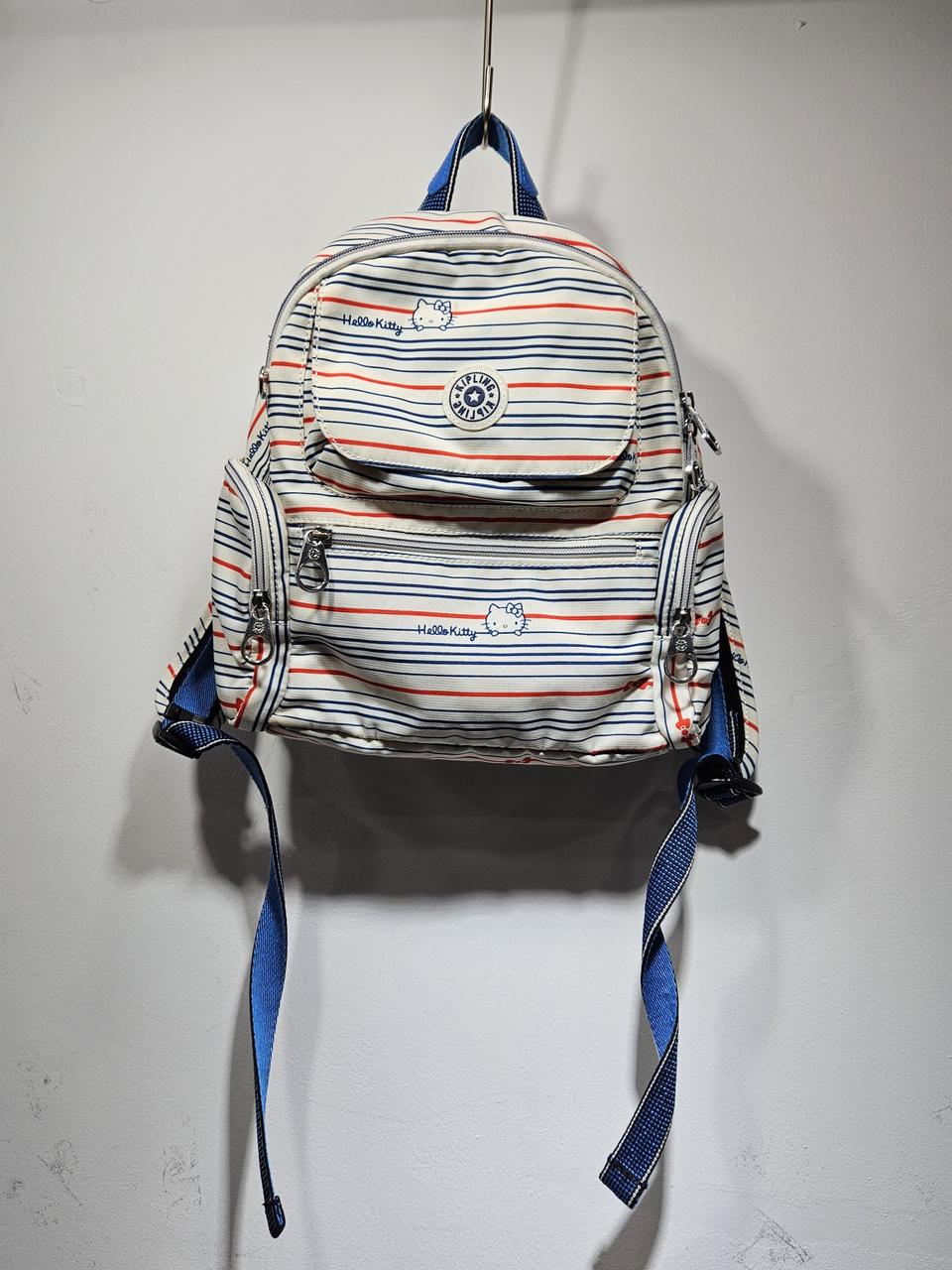 키플링 헬로키티 콜라보 컬렉션 미니백팩 마타