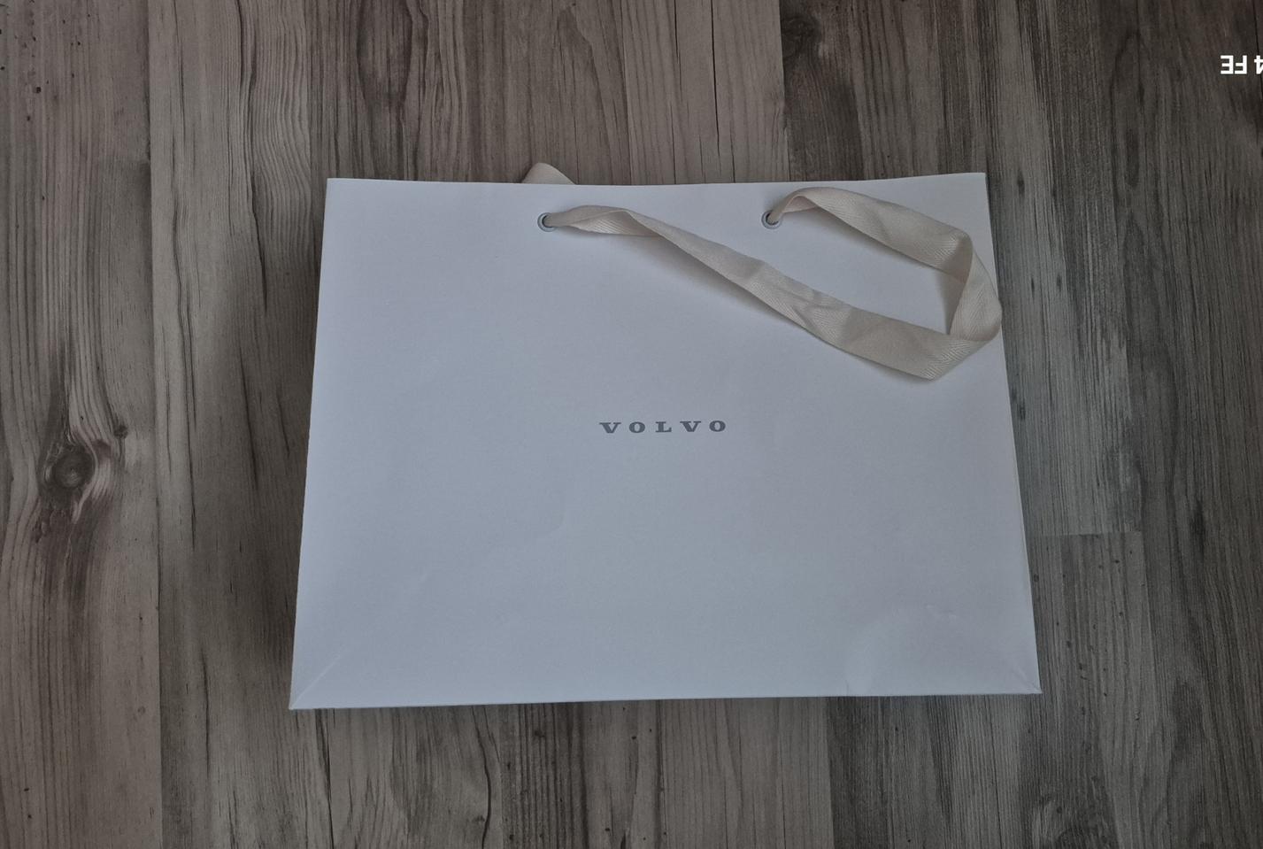 볼보 쇼핑백