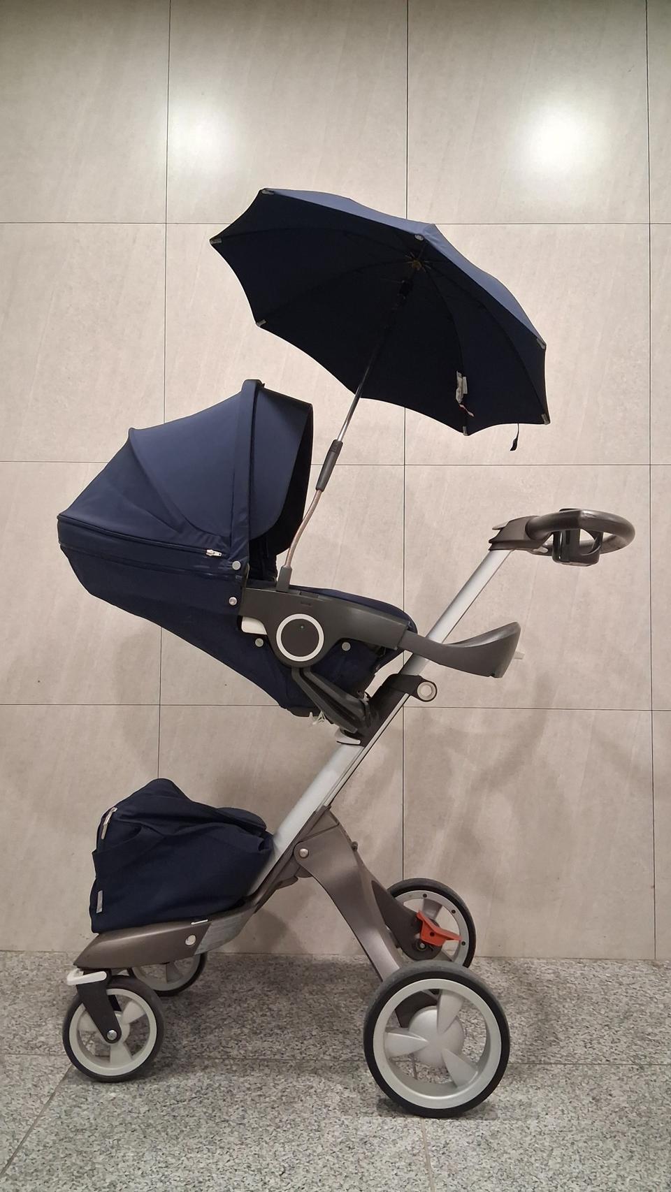 노르웨이산 최고급 명품 럭셔리 디럭스 유모차 스토케. 정품 고급 양산 +