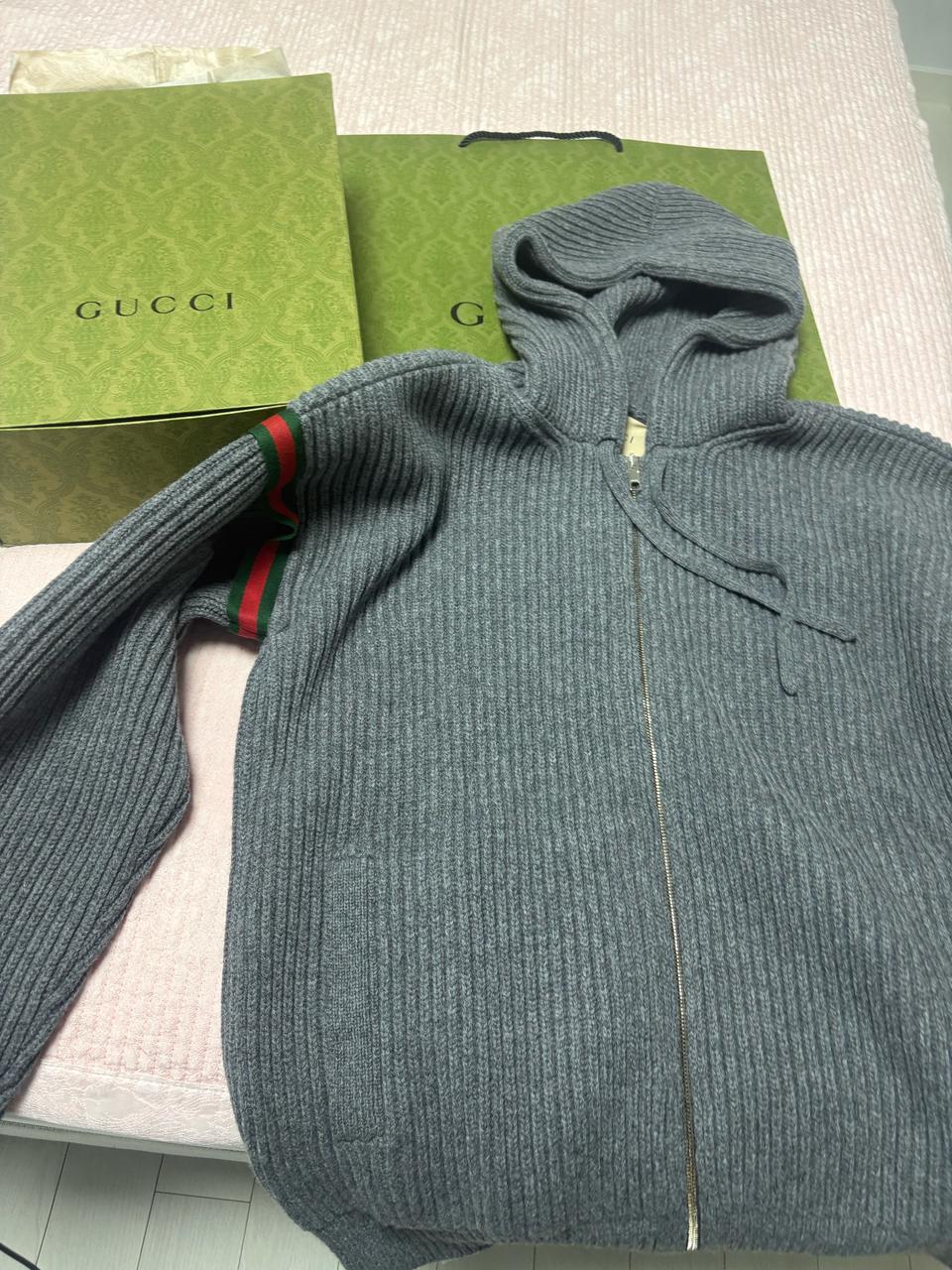 구찌 니트 후드집업 새상품 백화점판