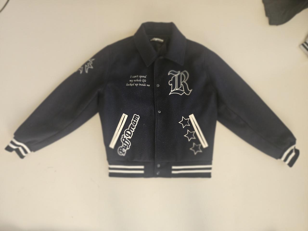 비바스튜디오 바시티 쟈켓