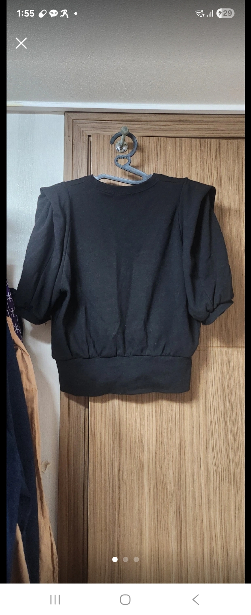 블랙 어깨 셔링 반팔티 새제품 국산원단 프리사이즈