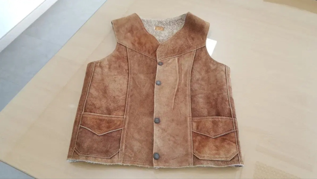 MEXICO 42 스웨이드 가죽조끼