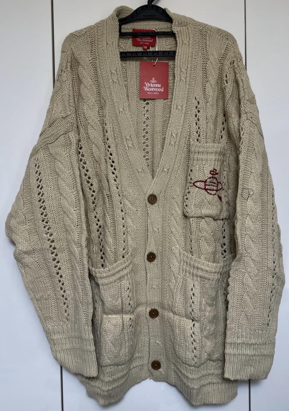 비비안웨스트우드 레드라벨 일본판 울 가디건 남여공용