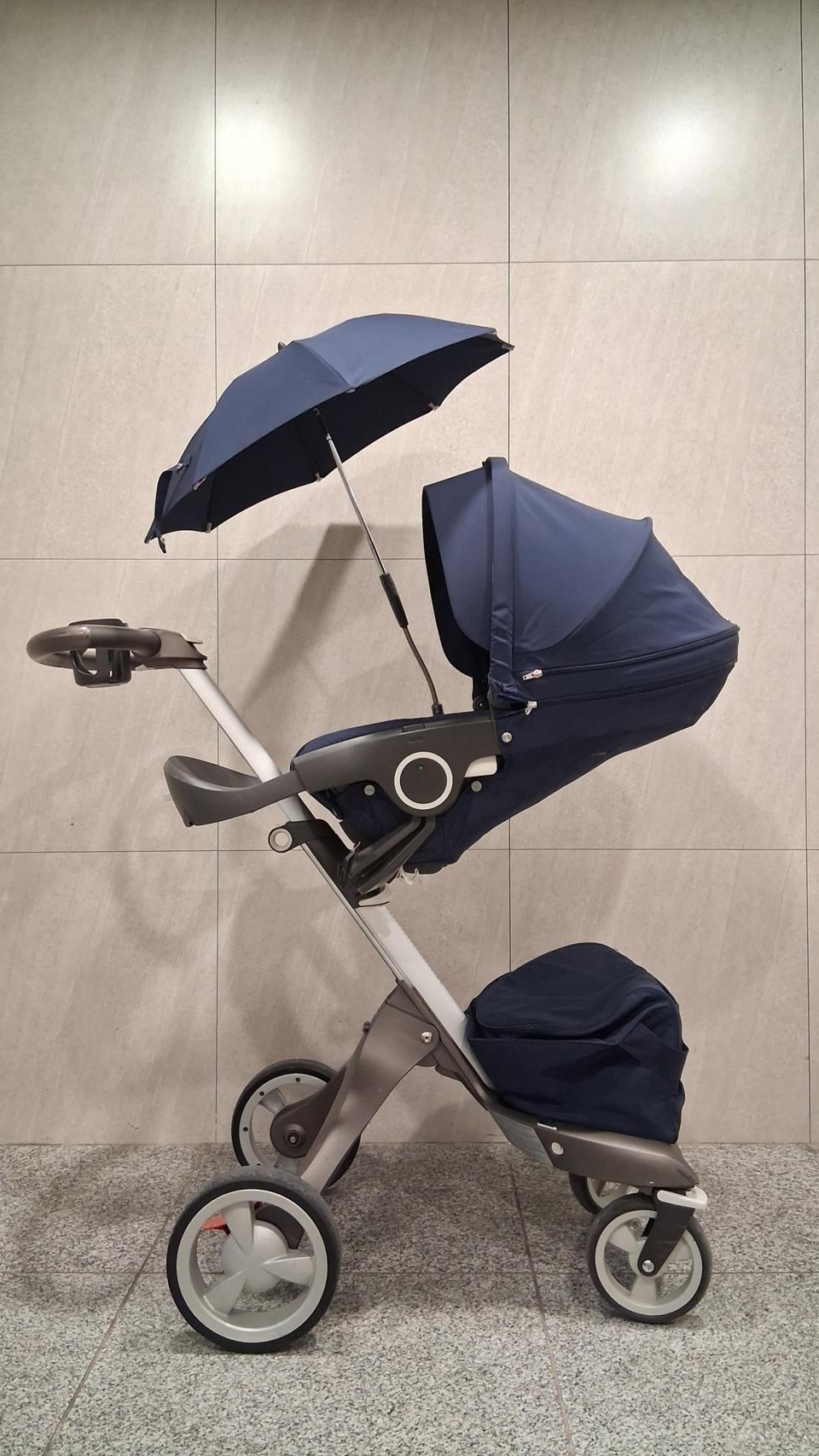 노르웨이산 최고급 명품 럭셔리 디럭스 유모차 스토케. 정품 고급 양산 +