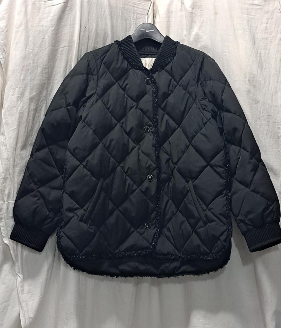 리안뉴욕 퀼팅 자켓