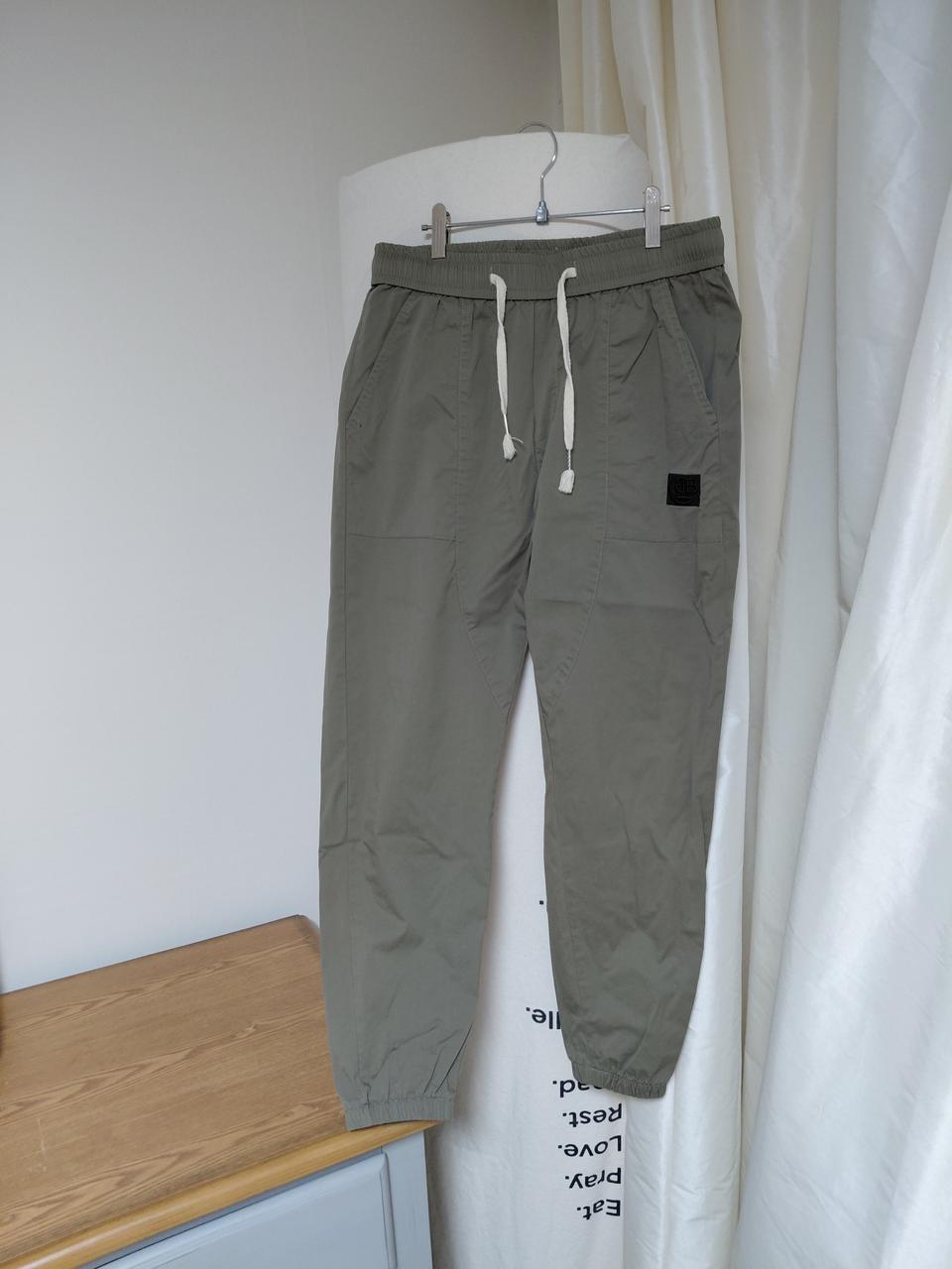 여성발렌시아가바지 25~27