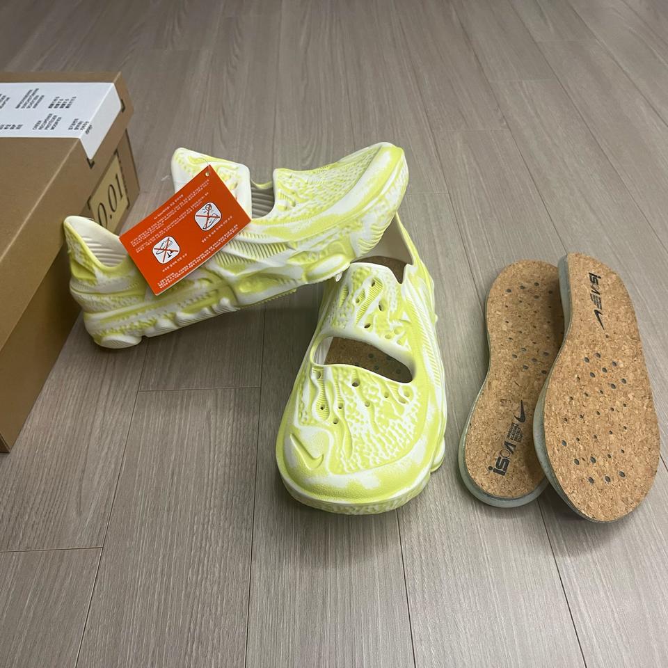 새제품 나이키 ispa 슬립온 260