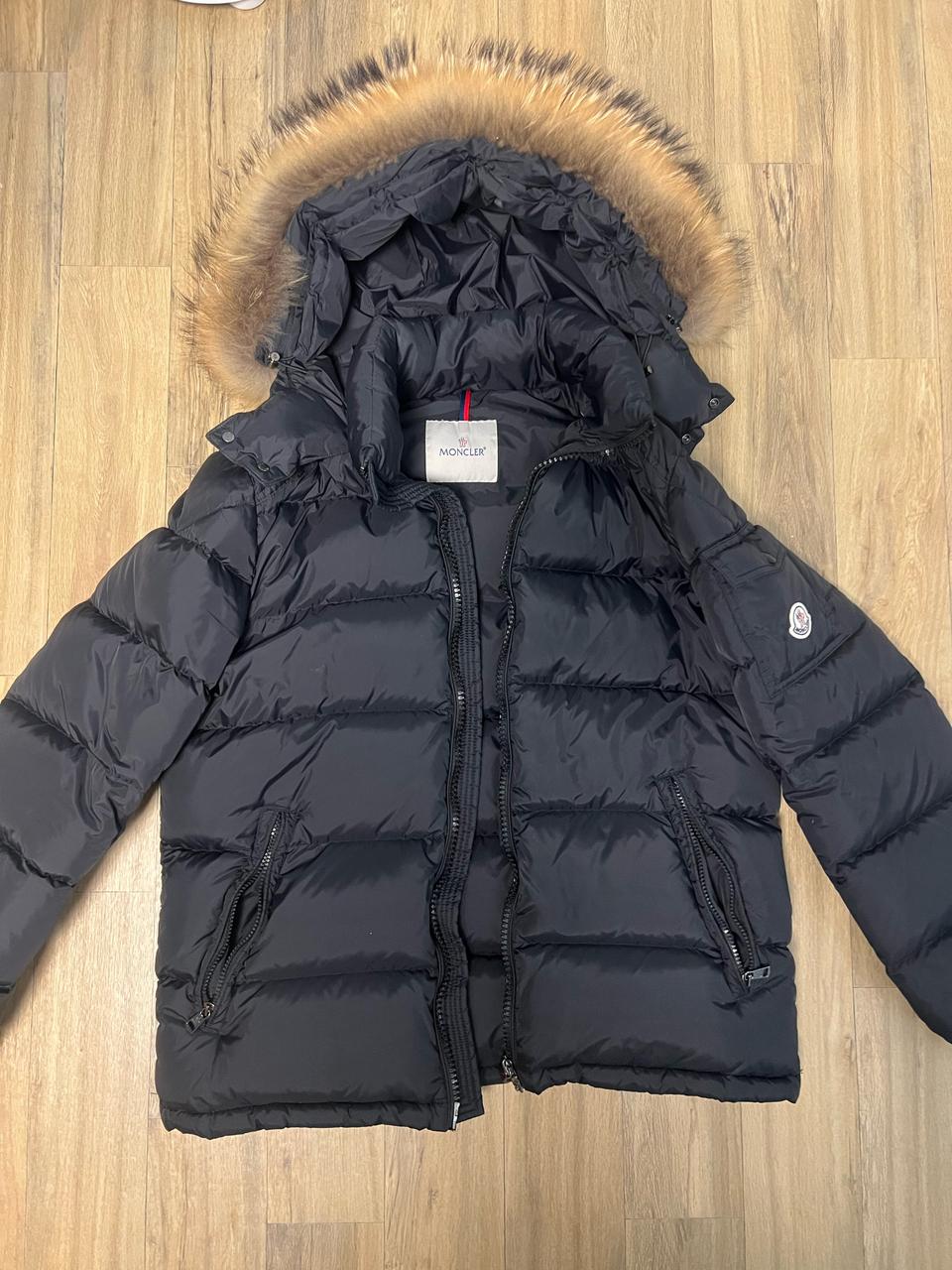 몽클레어 마야프 25FW 남성패딩