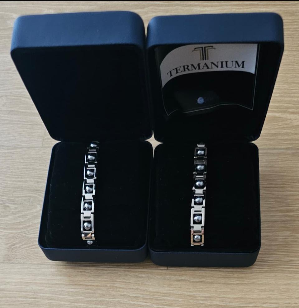 정품)테라헤르츠티티늄팔찌 2개일괄판매신제품미개봉