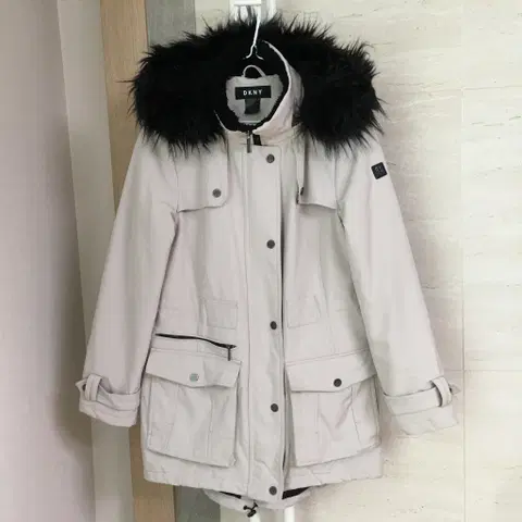 DKNY 후드 퍼 쉐르파 패딩 자켓 S