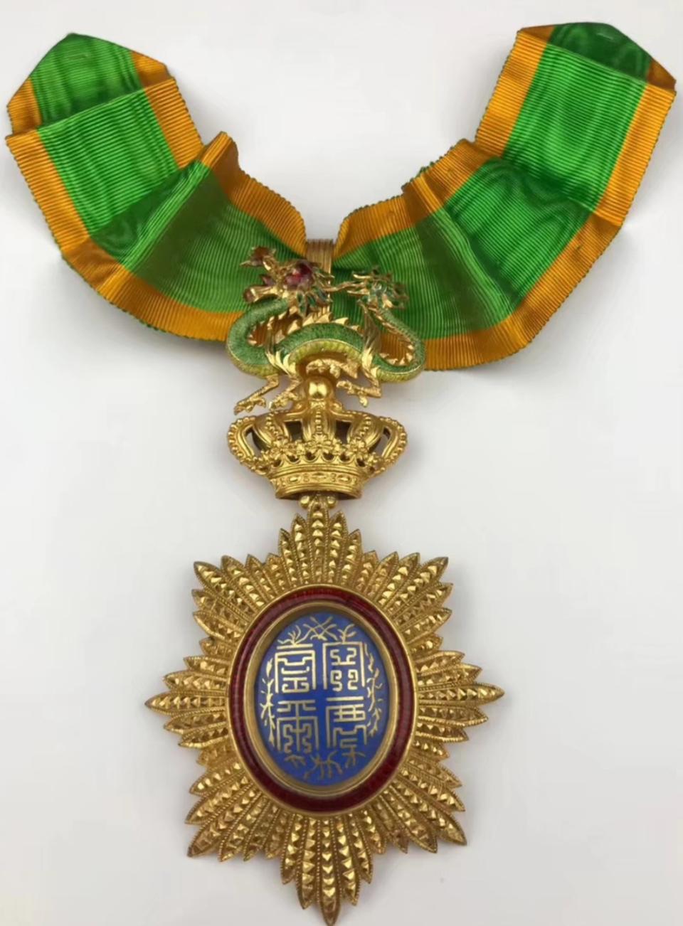 옛날 은재질도금 훈장