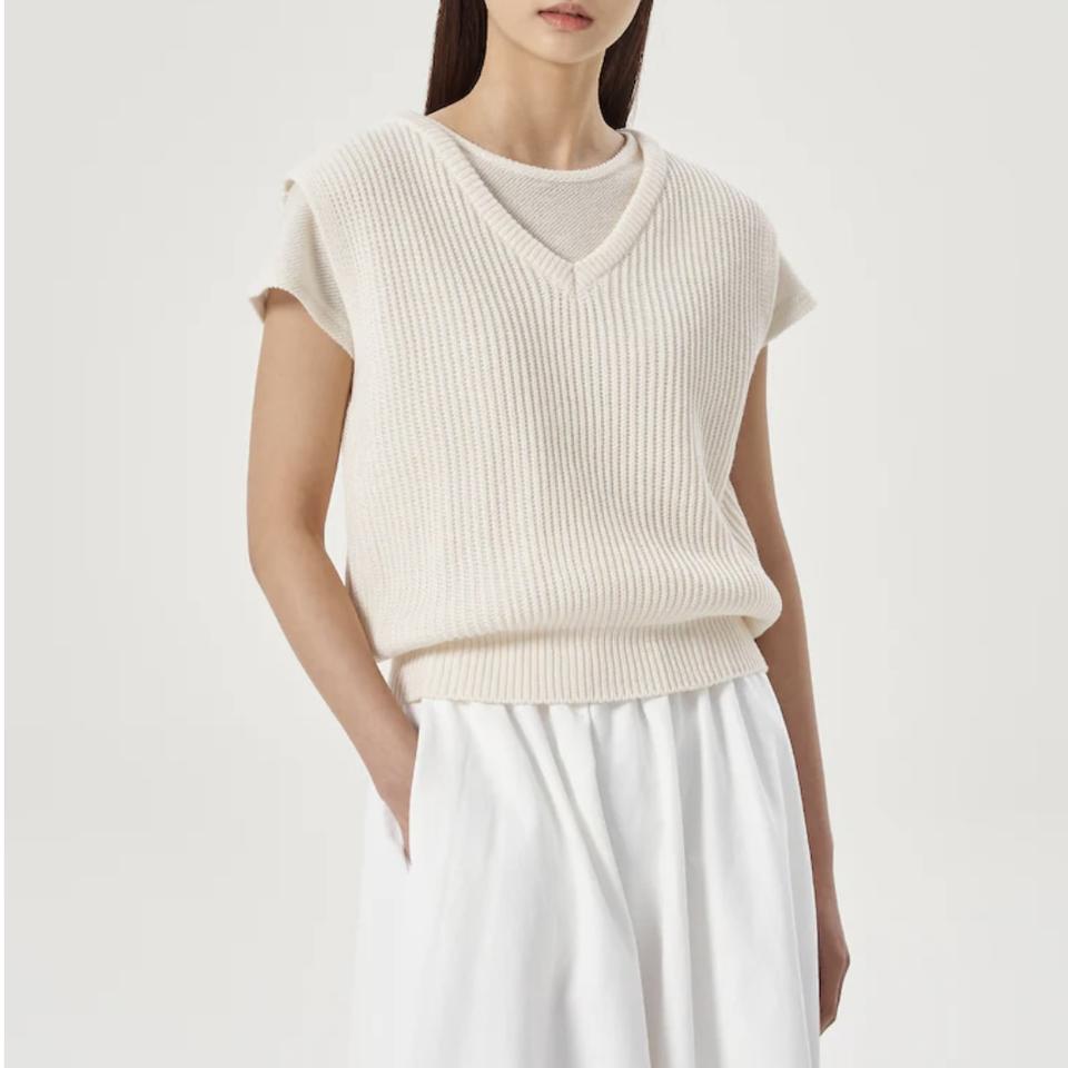 23SS 8SECONDS 브이넥 니트 베스트