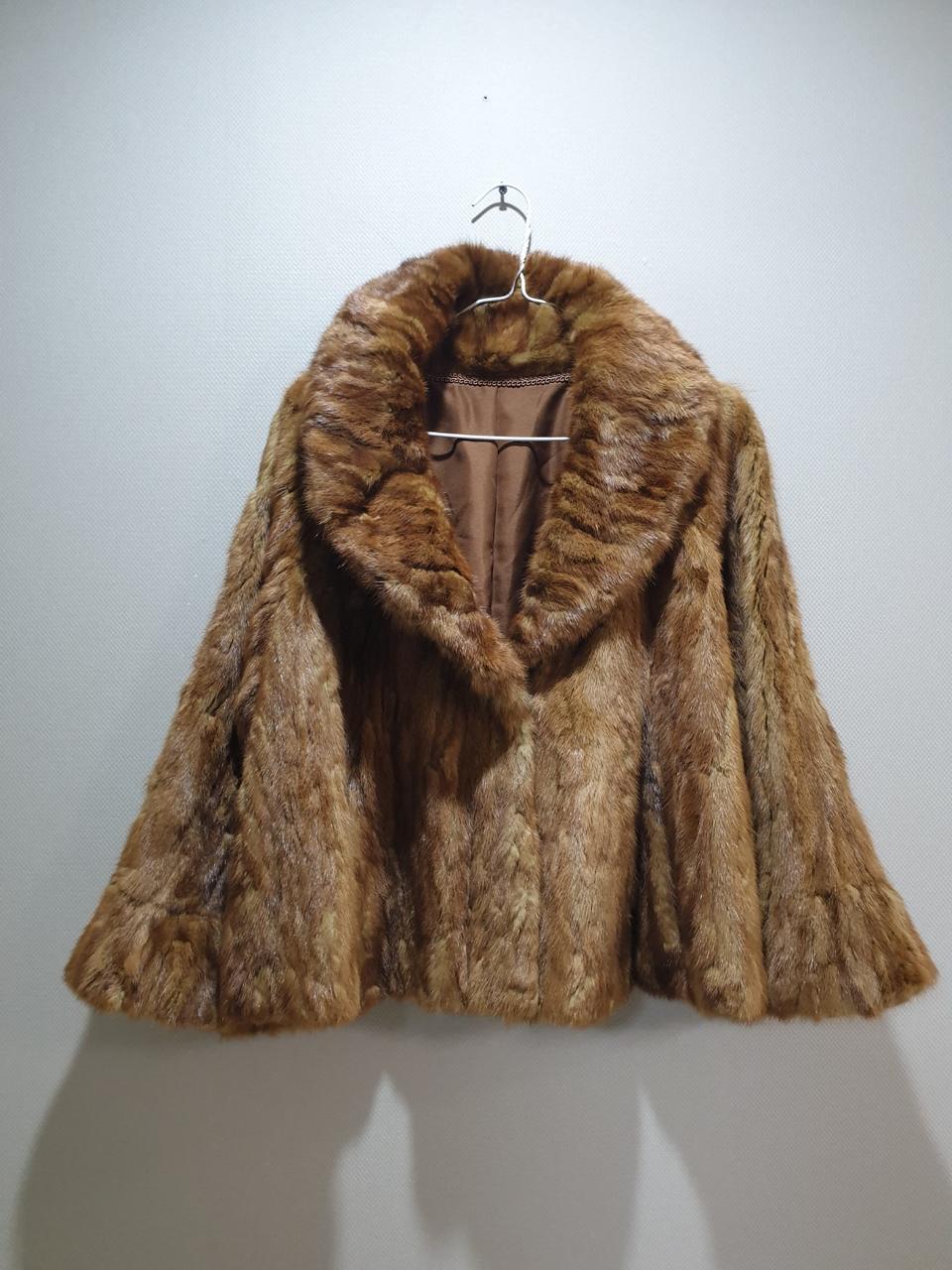 밍크자켓 디자인 이뻐요