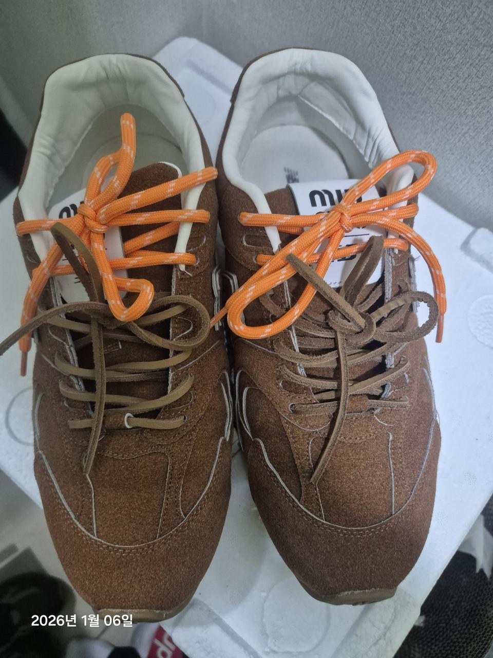 뉴발 미유 콜라보 s.t