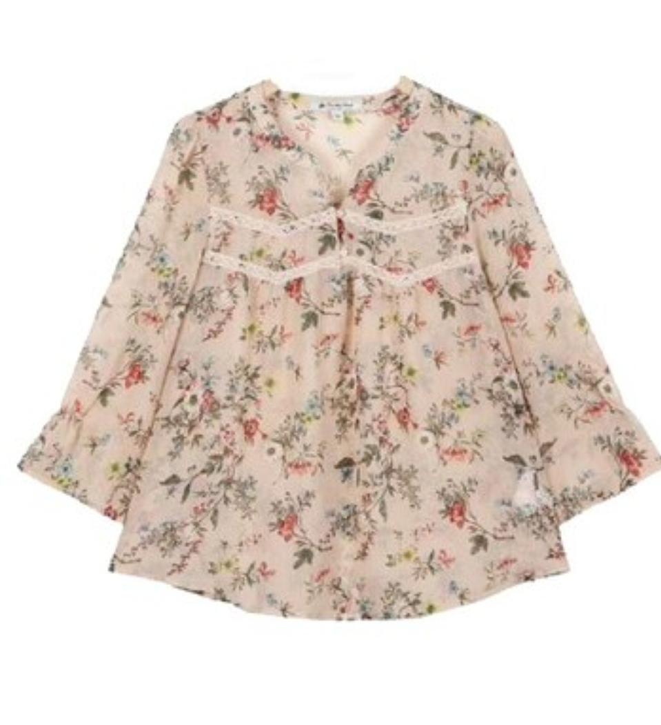 써스데이아일랜드  블라우스