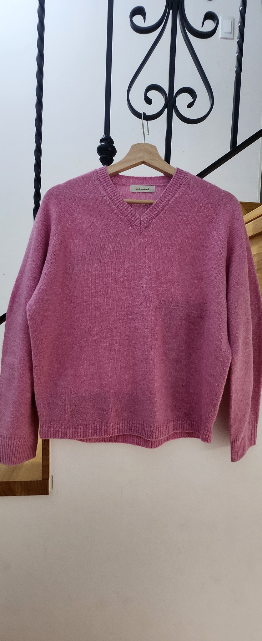 (모100%)운노드 핑크 브이넥 니트 (~날씬77)