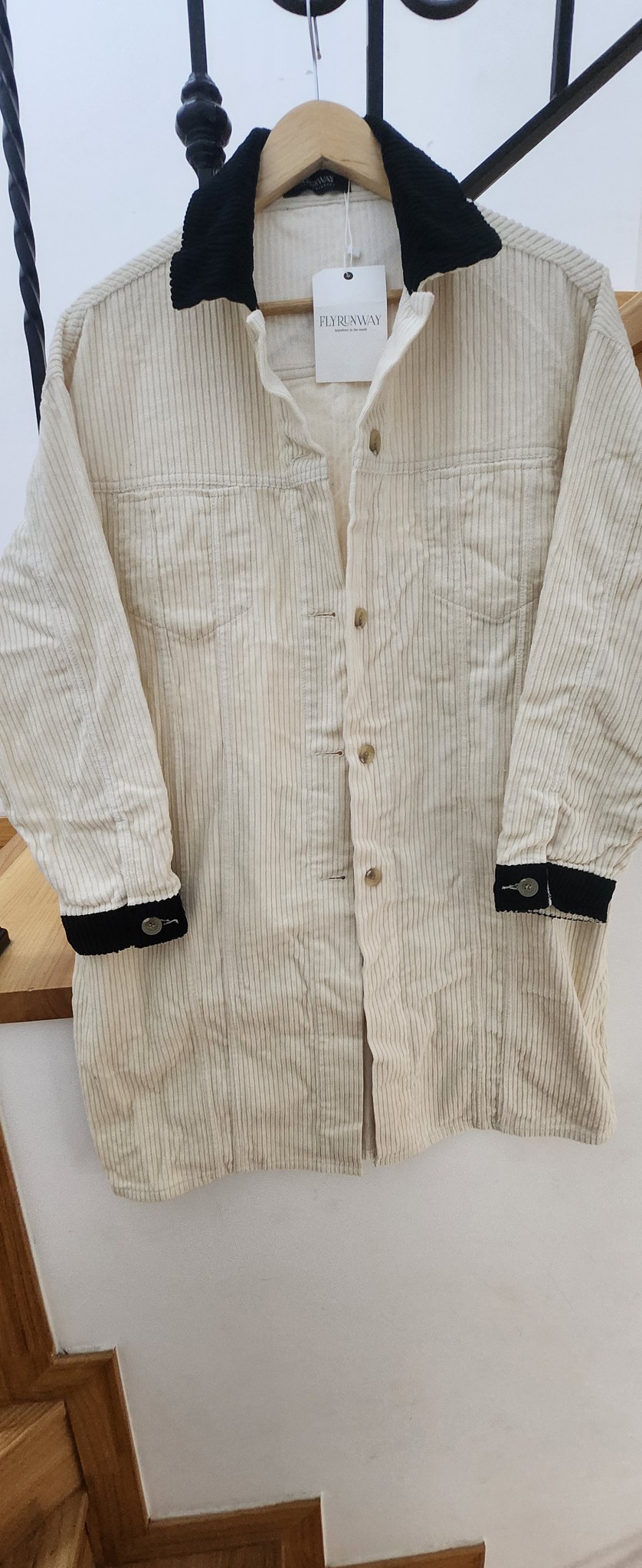 FLYRUNWAY 코듀로이 셔츠 자켓 아이보리 FREE