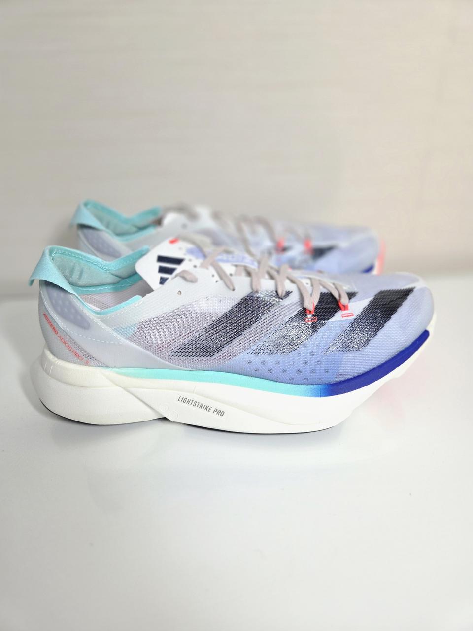 아디다스 아디제로 아디오스 프로 3 카본 러닝화 화이트블루