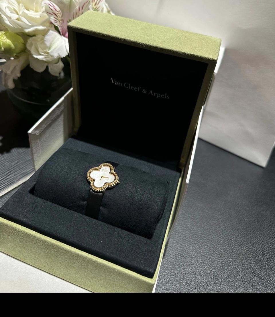 정품2종 반클리프 아펠 알함브라 시계/펜던트 벨벳케이스